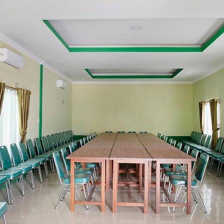 Oyo 3115 Branti Raya Guest House Syariah Negarasaka Экстерьер фото