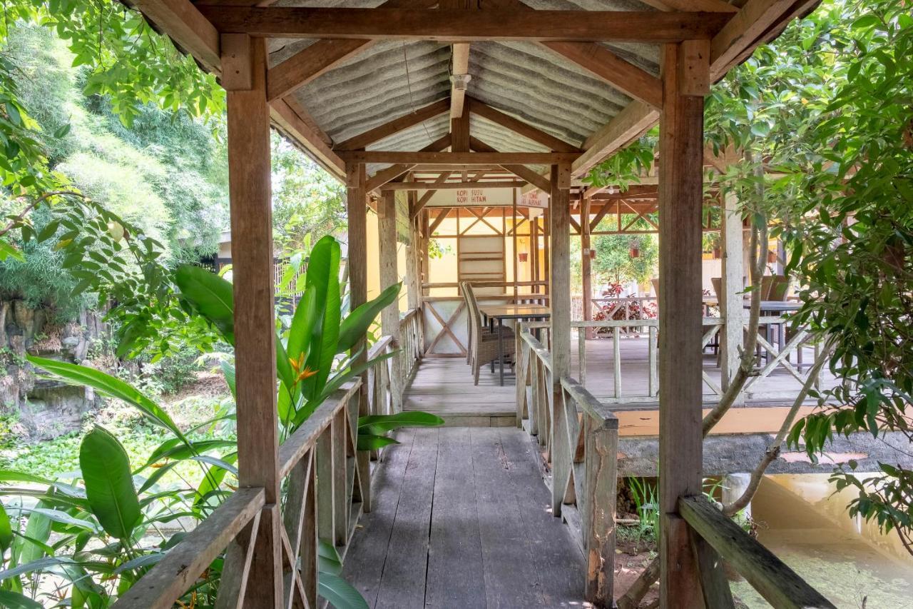 Oyo 3115 Branti Raya Guest House Syariah Negarasaka Экстерьер фото