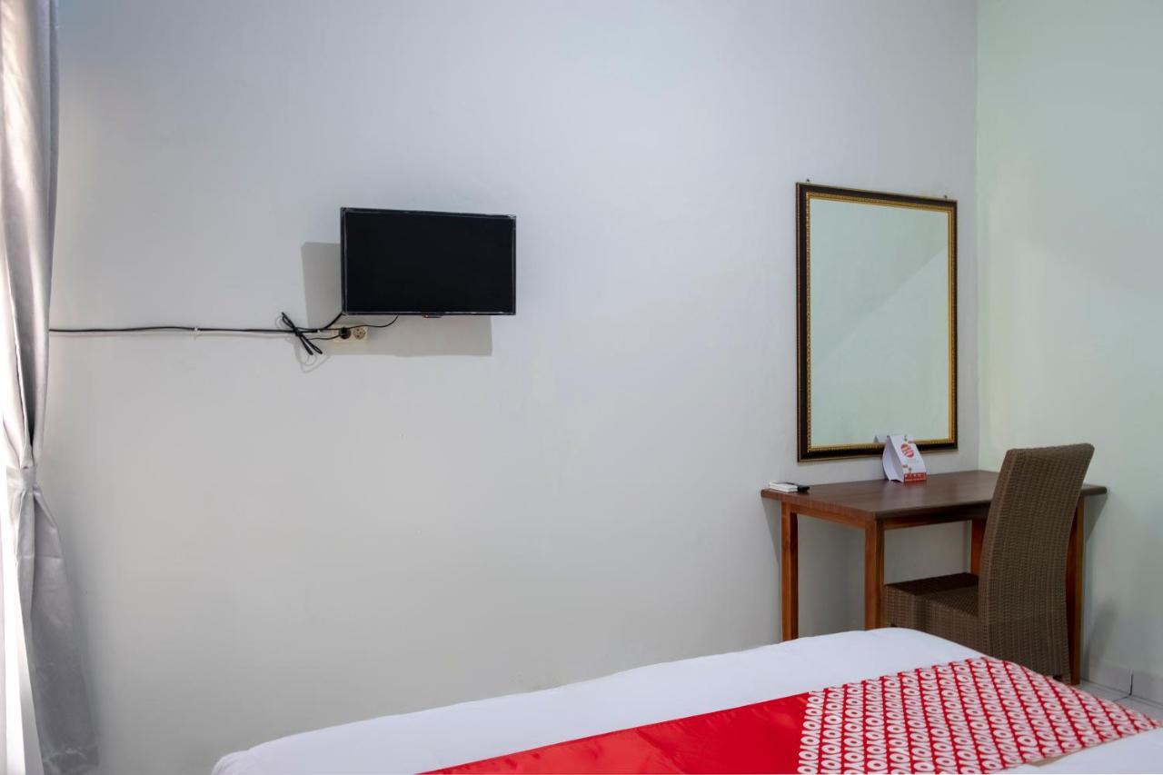 Oyo 3115 Branti Raya Guest House Syariah Negarasaka Экстерьер фото